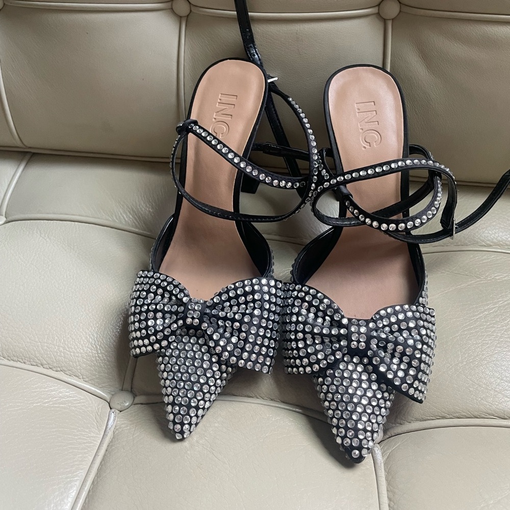 INC International Concepts Black Rhinestone Bow Heels